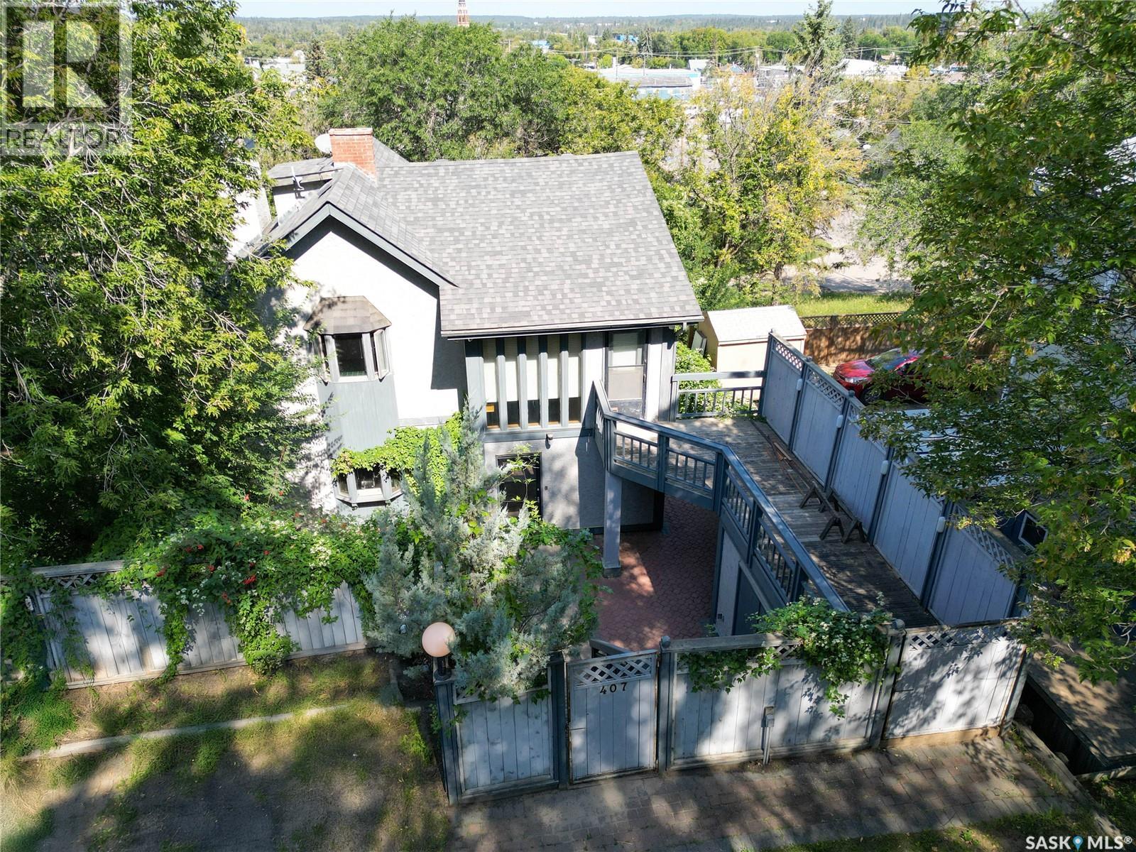 407 18th STREET W, Prince Albert, Saskatchewan