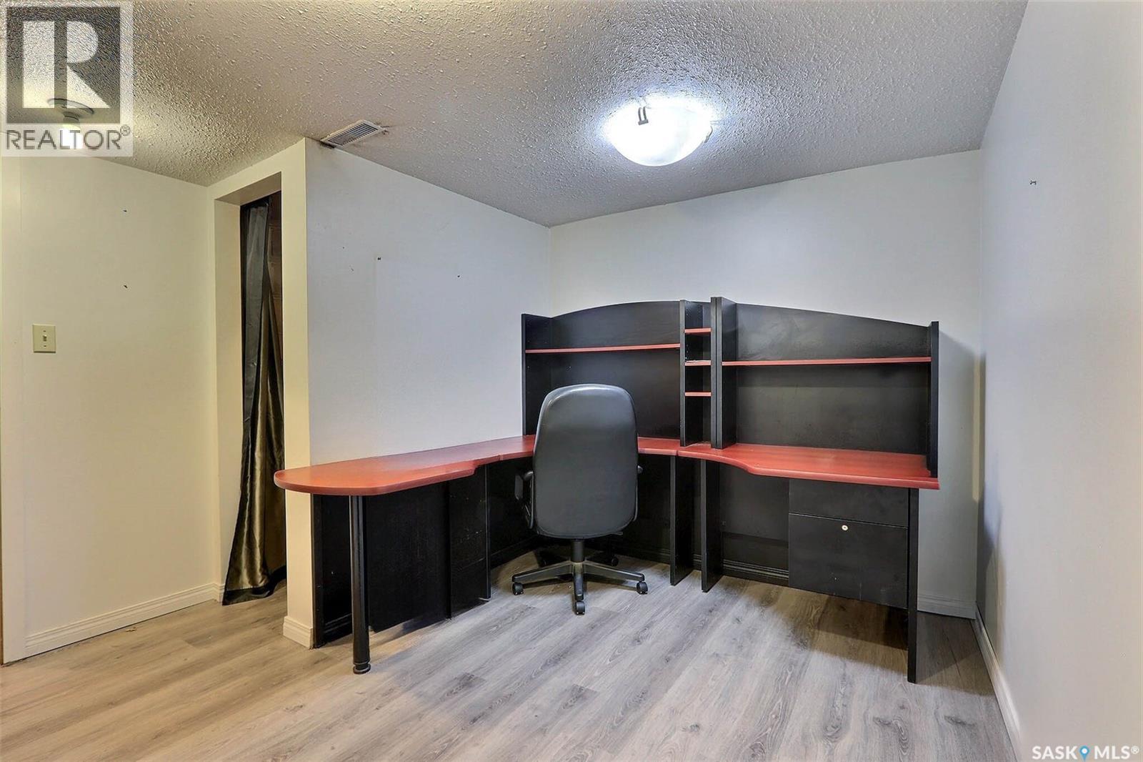 407 18th Street W, Prince Albert, Saskatchewan  S6V 4A4 - Photo 15 - SK016753
