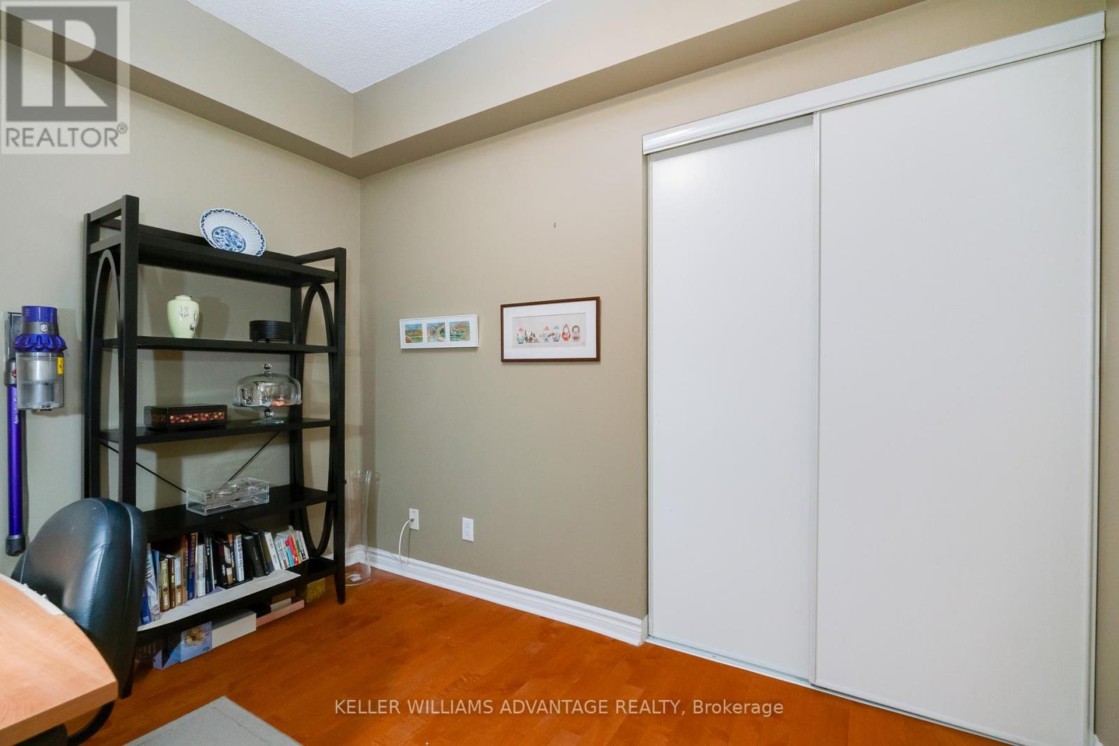 Ph22 - 28 William Carson Crescent, Toronto, Ontario  M2P 2H1 - Photo 25 - C12369954