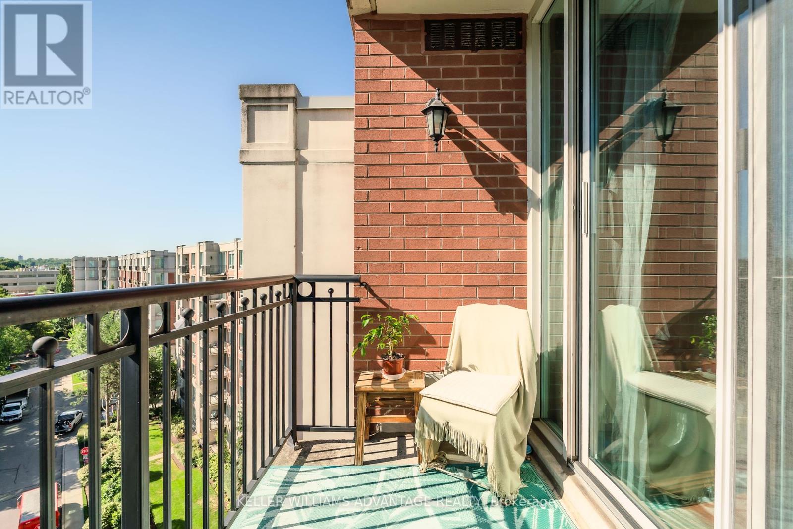 Ph22 - 28 William Carson Crescent, Toronto, Ontario  M2P 2H1 - Photo 28 - C12369954
