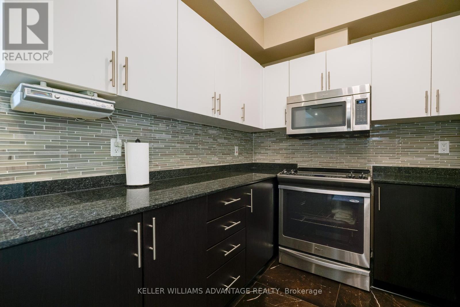 Ph22 - 28 William Carson Crescent, Toronto, Ontario  M2P 2H1 - Photo 8 - C12369954
