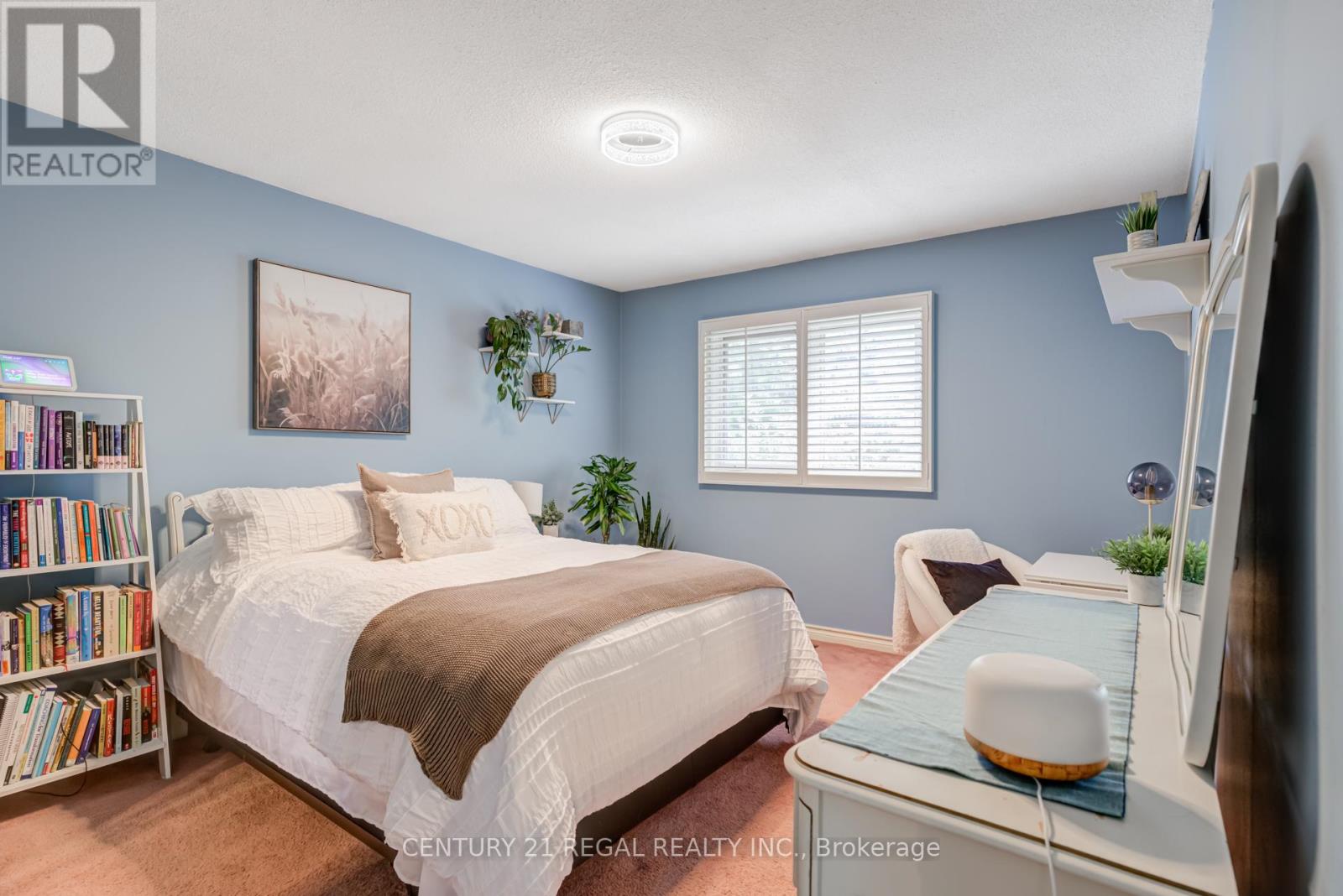 52 Ranee Avenue, Toronto (Englemount-Lawrence), Ontario  M6A 1M9 - Photo 19 - C12370037