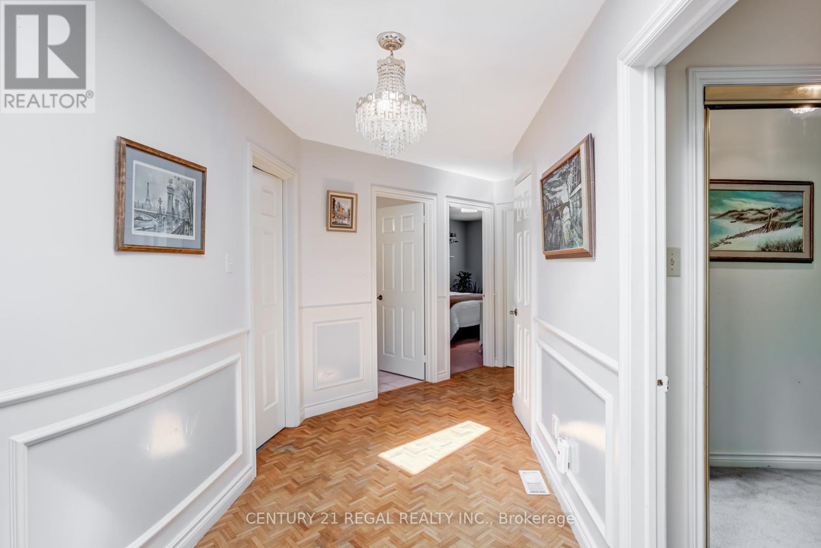 52 Ranee Avenue, Toronto (Englemount-Lawrence), Ontario  M6A 1M9 - Photo 23 - C12370037