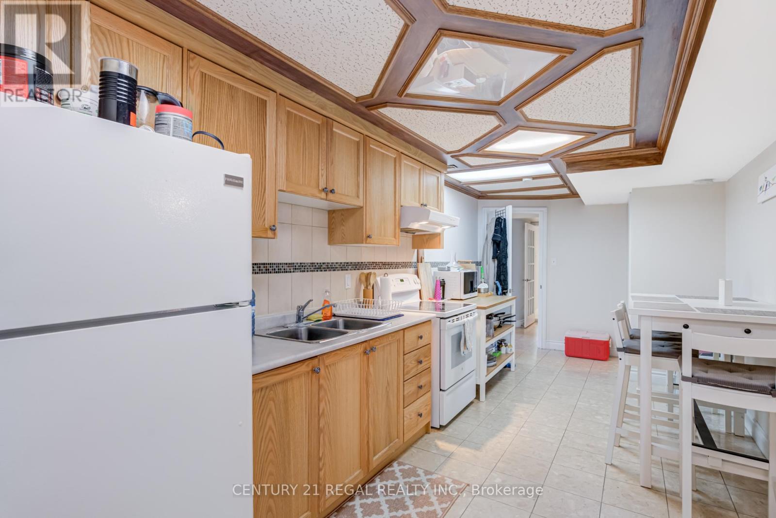 52 Ranee Avenue, Toronto (Englemount-Lawrence), Ontario  M6A 1M9 - Photo 28 - C12370037
