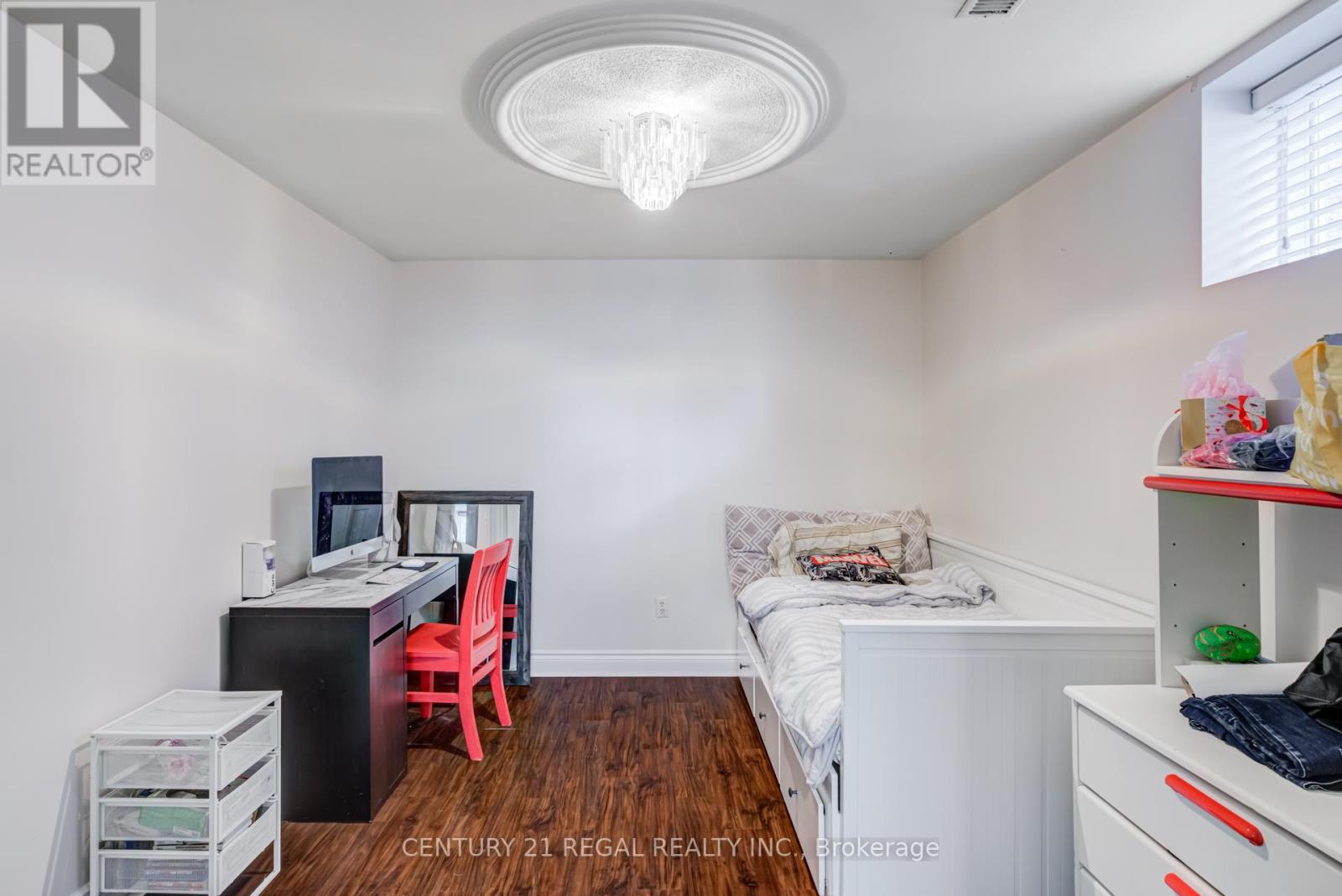 52 Ranee Avenue, Toronto (Englemount-Lawrence), Ontario  M6A 1M9 - Photo 31 - C12370037