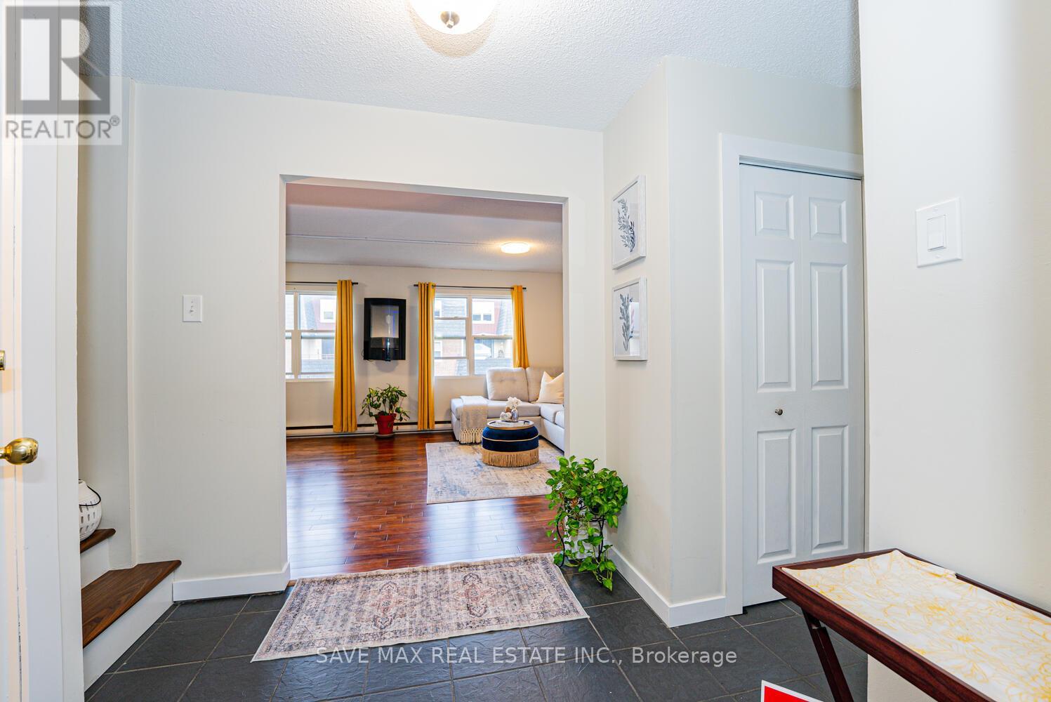 214 - 580 Mary Street E, Whitby, Ontario  L1N 2R3 - Photo 8 - E12370029