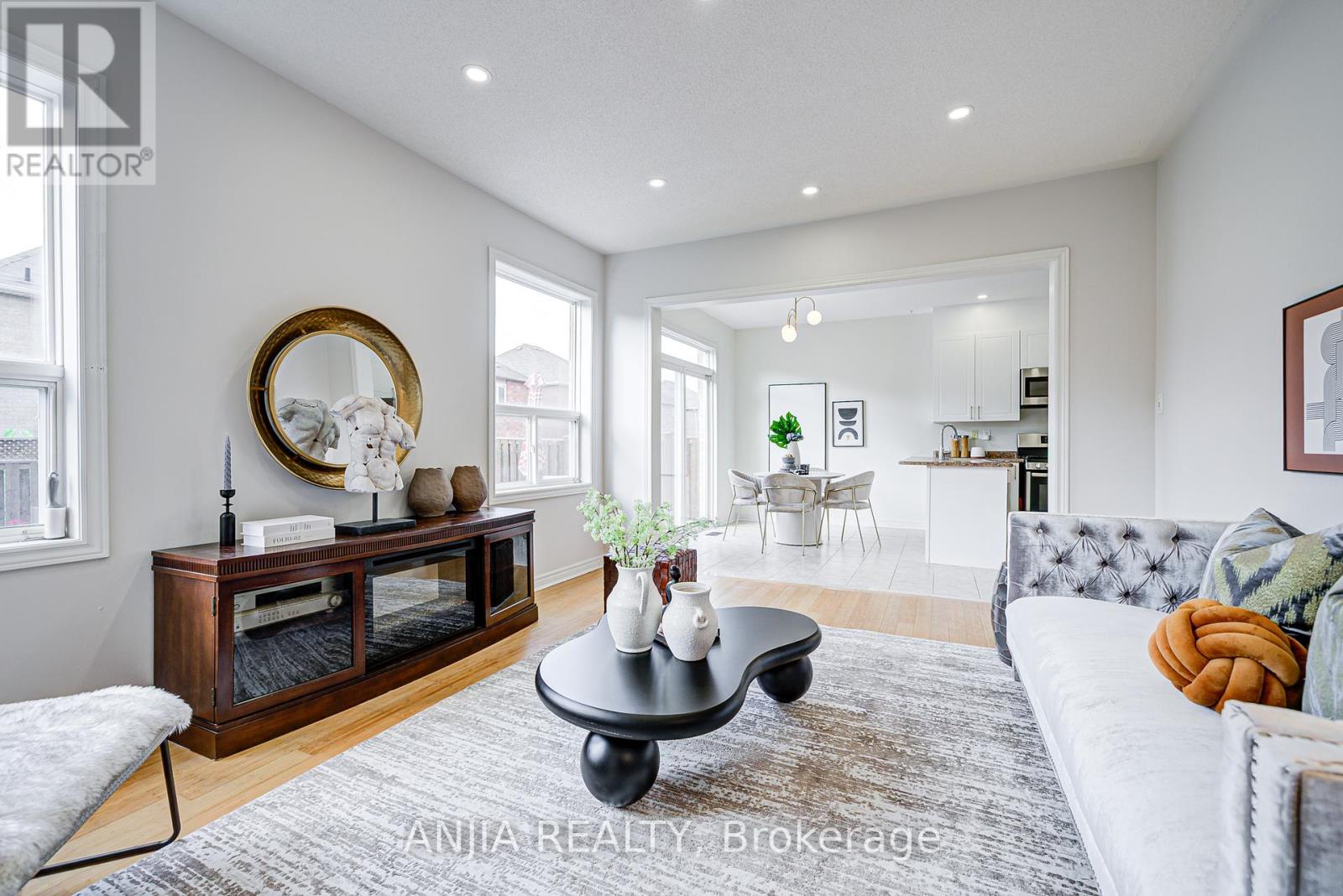 140 Edward Jefferys Avenue, Markham, Ontario  L6E 1V5 - Photo 24 - N12370016