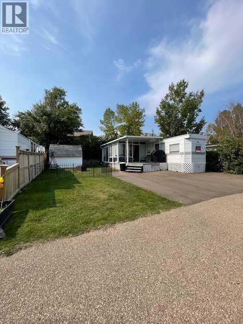 83 Points West Resort, Sylvan Lake, Alberta  T4S 1T3 - Photo 21 - A2212224