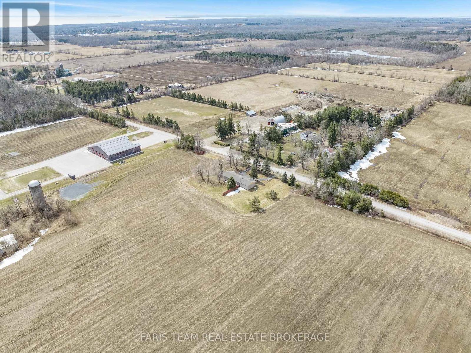 547 Line 11 N, Oro-Medonte, Ontario  L3V 0H5 - Photo 25 - S12370045