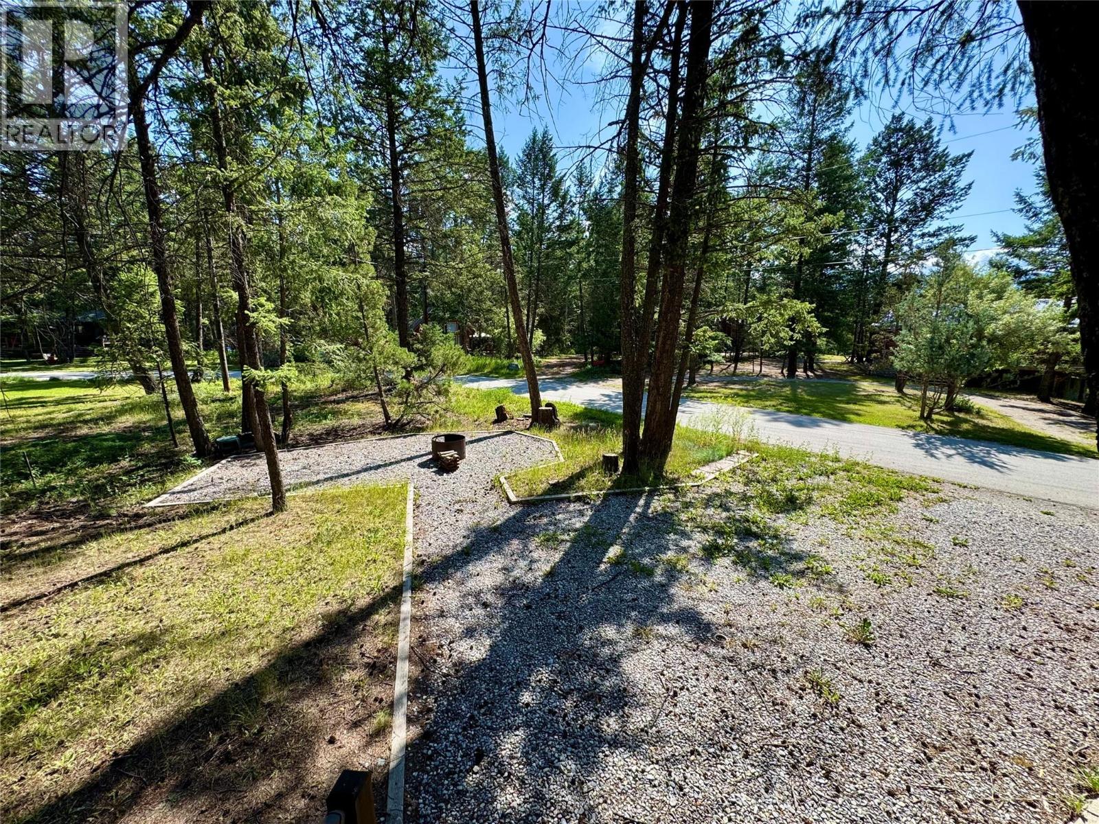 110 Indian Beach Road, Windermere, British Columbia  V0B 2L2 - Photo 22 - 10360981