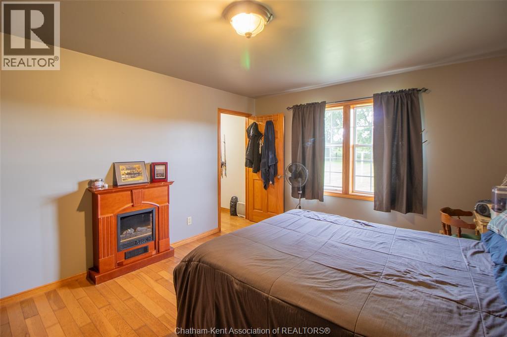 710 Johnston Road, Dawn-Euphemia, Ontario  N0P 1C0 - Photo 17 - 25021309