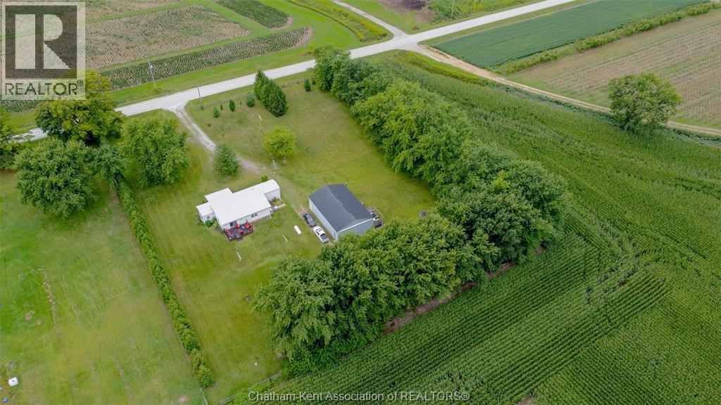 710 Johnston Road, Dawn-Euphemia, Ontario  N0P 1C0 - Photo 24 - 25021309