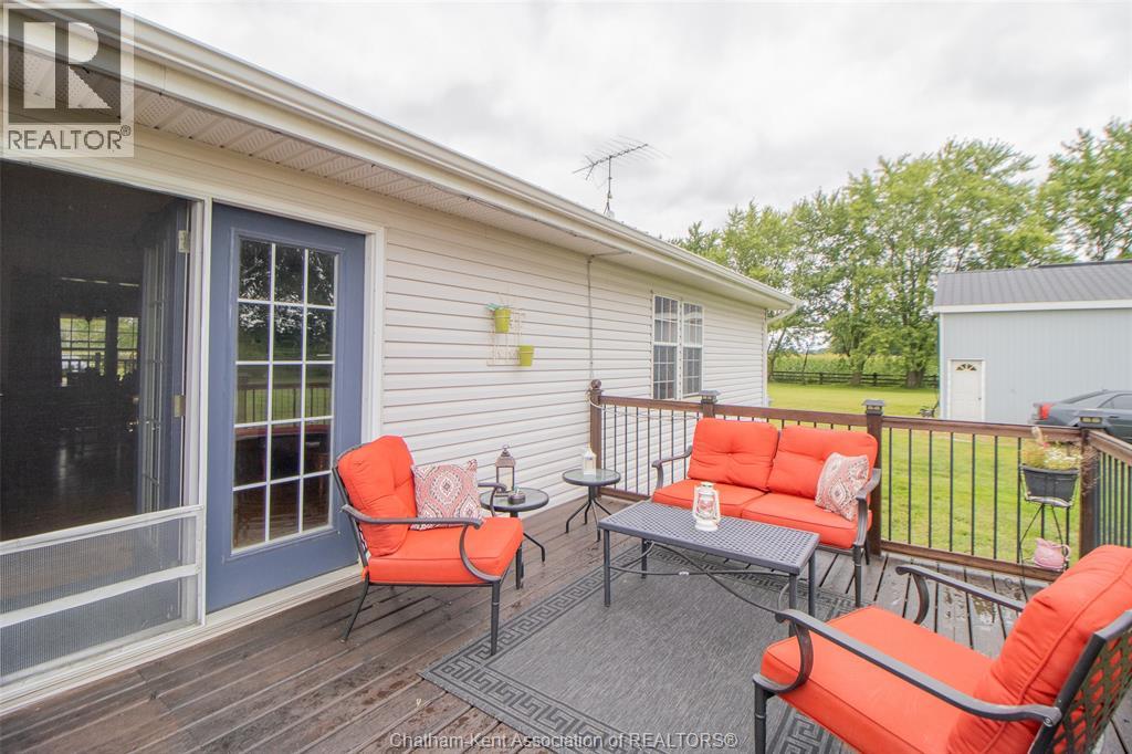 710 Johnston Road, Dawn-Euphemia, Ontario  N0P 1C0 - Photo 27 - 25021309