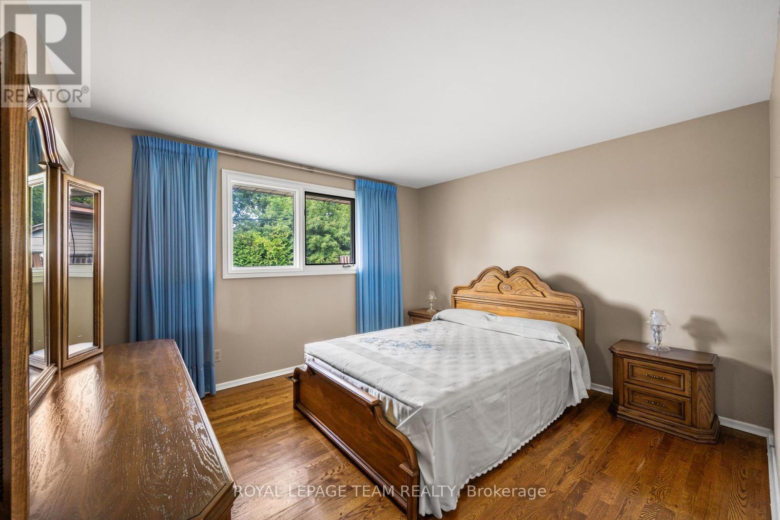 5 Spring Garden Avenue, Ottawa, Ontario  K2G 3B1 - Photo 18 - X12370094