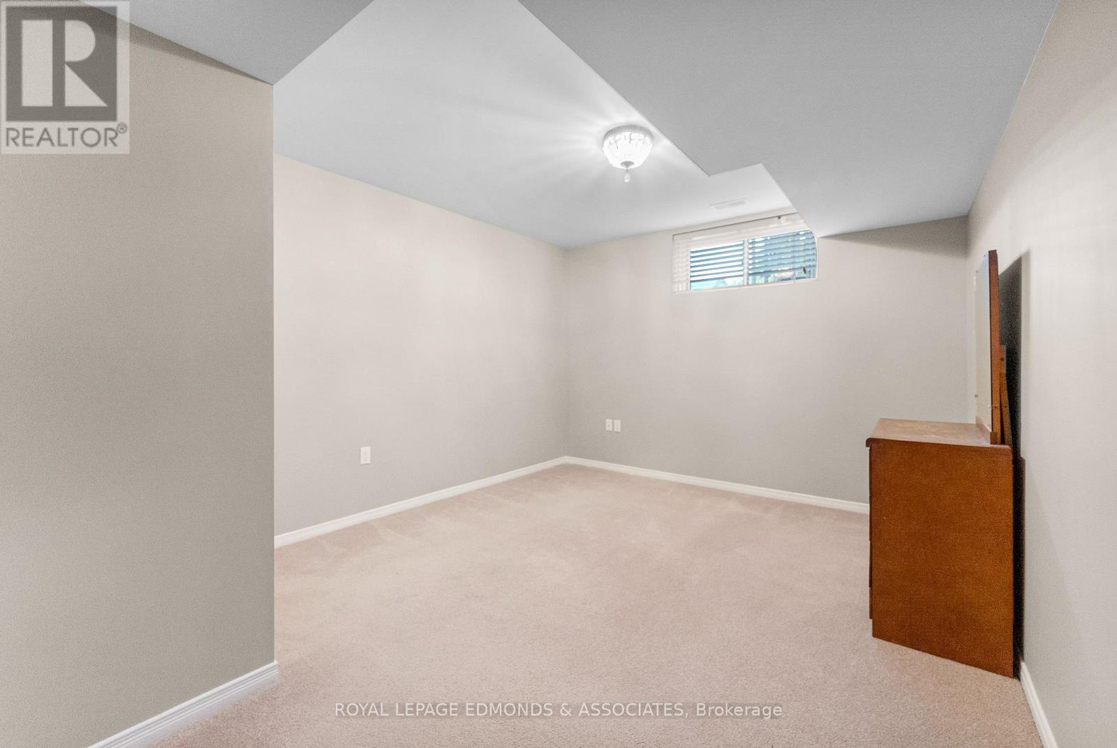 385 Morris Street, Pembroke, Ontario  K8A 8P4 - Photo 26 - X12370144