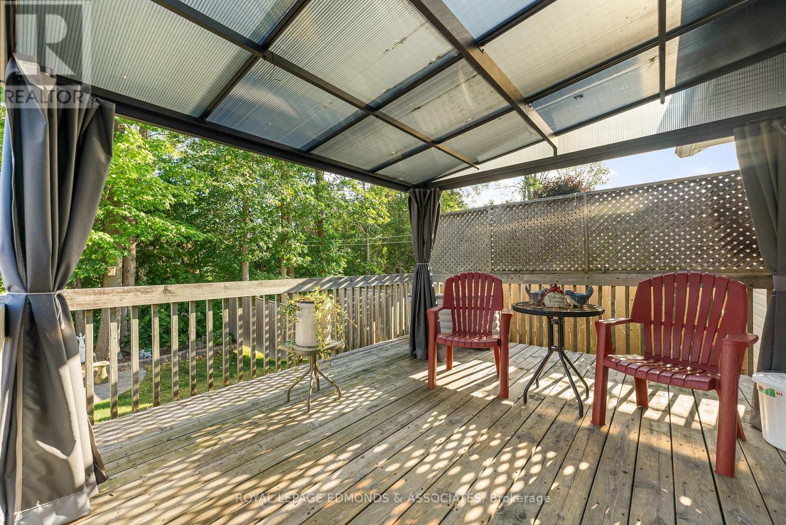 385 Morris Street, Pembroke, Ontario  K8A 8P4 - Photo 8 - X12370144