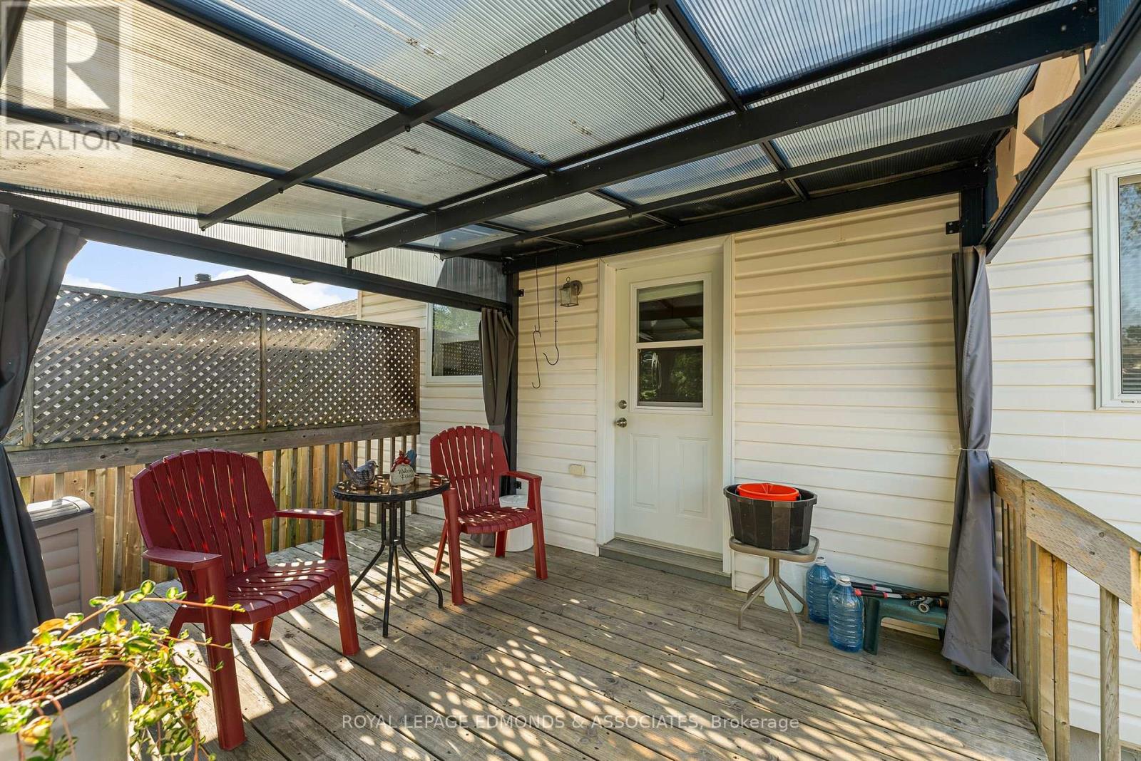385 Morris Street, Pembroke, Ontario  K8A 8P4 - Photo 9 - X12370144