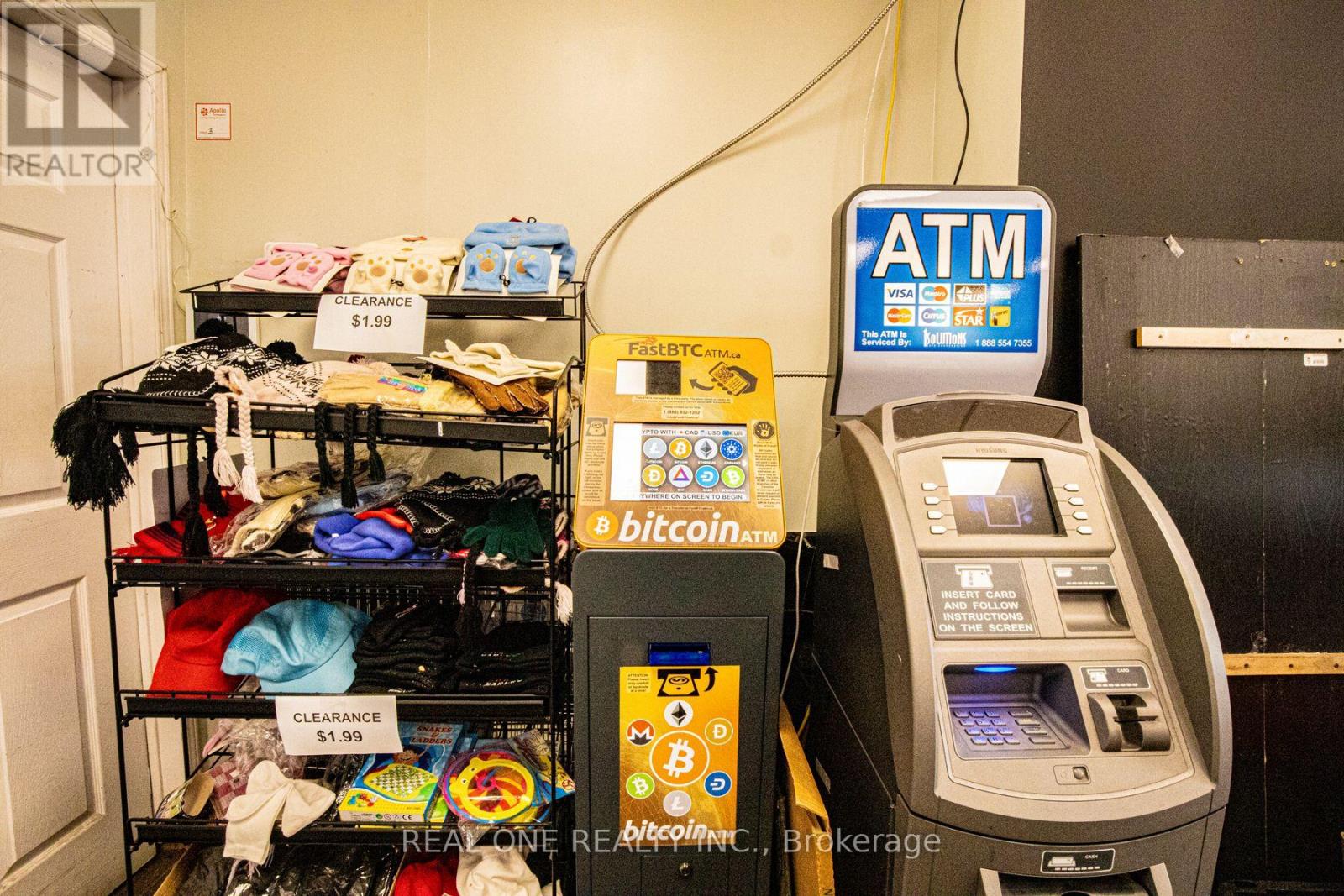 A - 5695 River Grove Avenue E, Mississauga, Ontario  L5M 3V8 - Photo 6 - W12369958