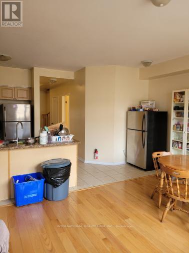 23 Hackett Avenue, Toronto, Ontario  M3J 0C7 - Photo 13 - W12370053