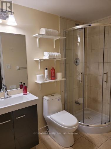 23 Hackett Avenue, Toronto, Ontario  M3J 0C7 - Photo 33 - W12370053