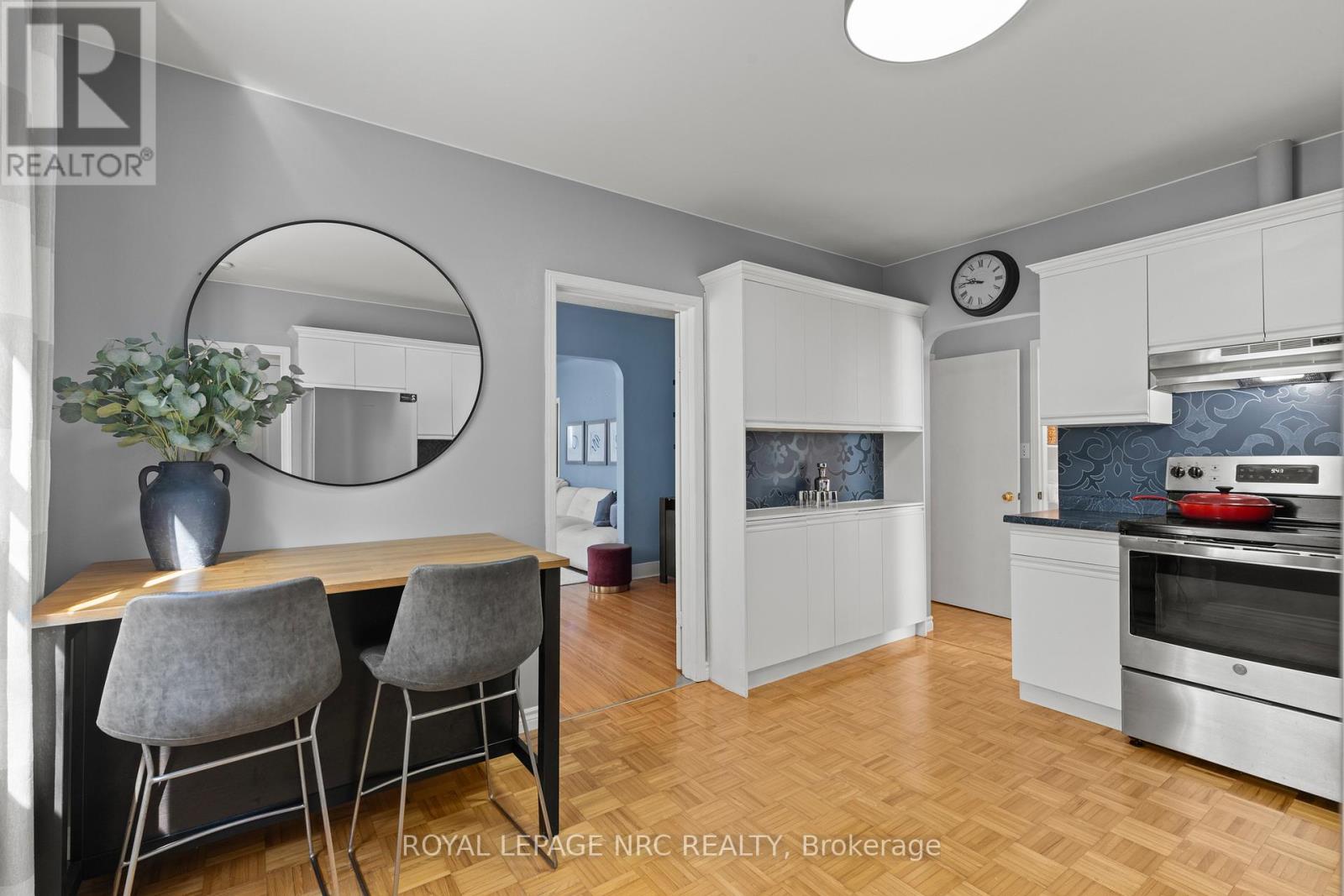 28 Augusta Avenue, St. Catharines, Ontario  L2M 5R2 - Photo 22 - X12370134