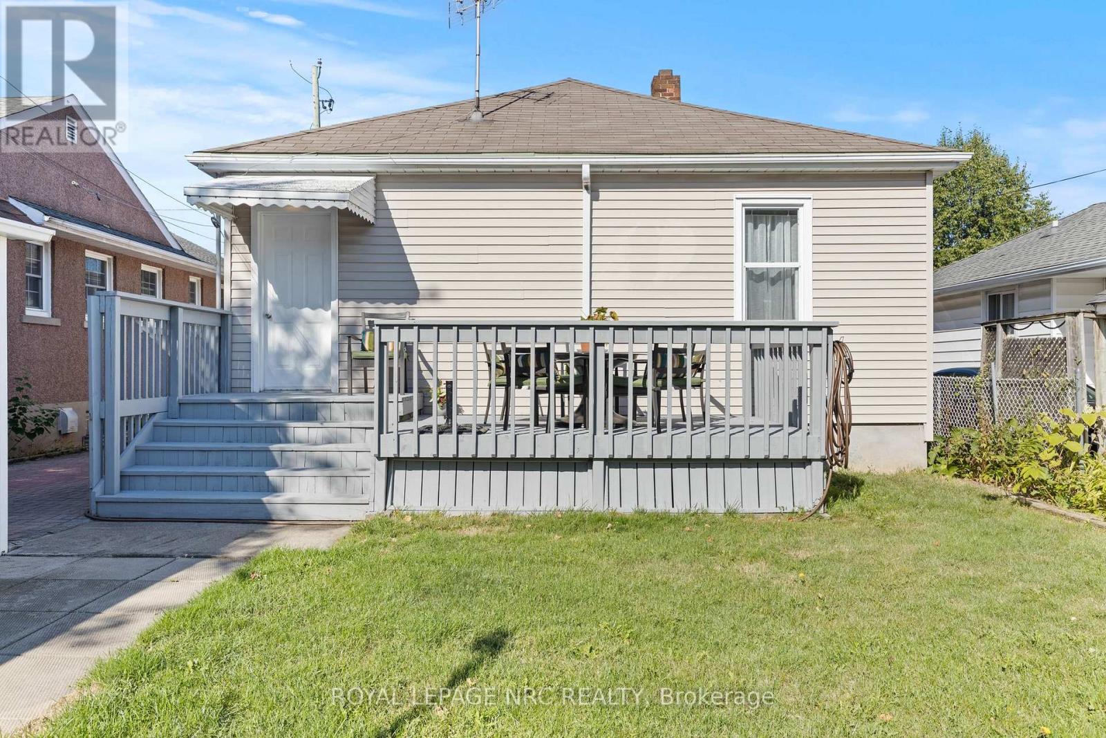 28 Augusta Avenue, St. Catharines, Ontario  L2M 5R2 - Photo 38 - X12370134