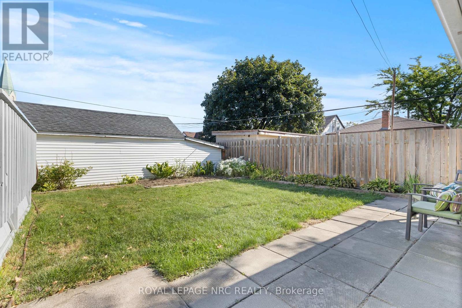 28 Augusta Avenue, St. Catharines, Ontario  L2M 5R2 - Photo 41 - X12370134
