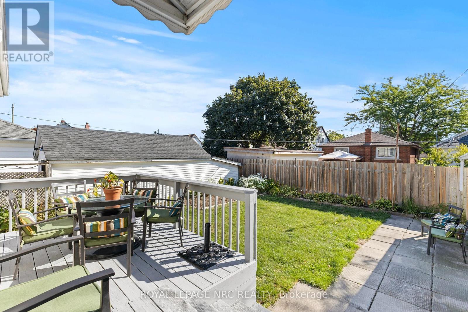 28 Augusta Avenue, St. Catharines, Ontario  L2M 5R2 - Photo 43 - X12370134
