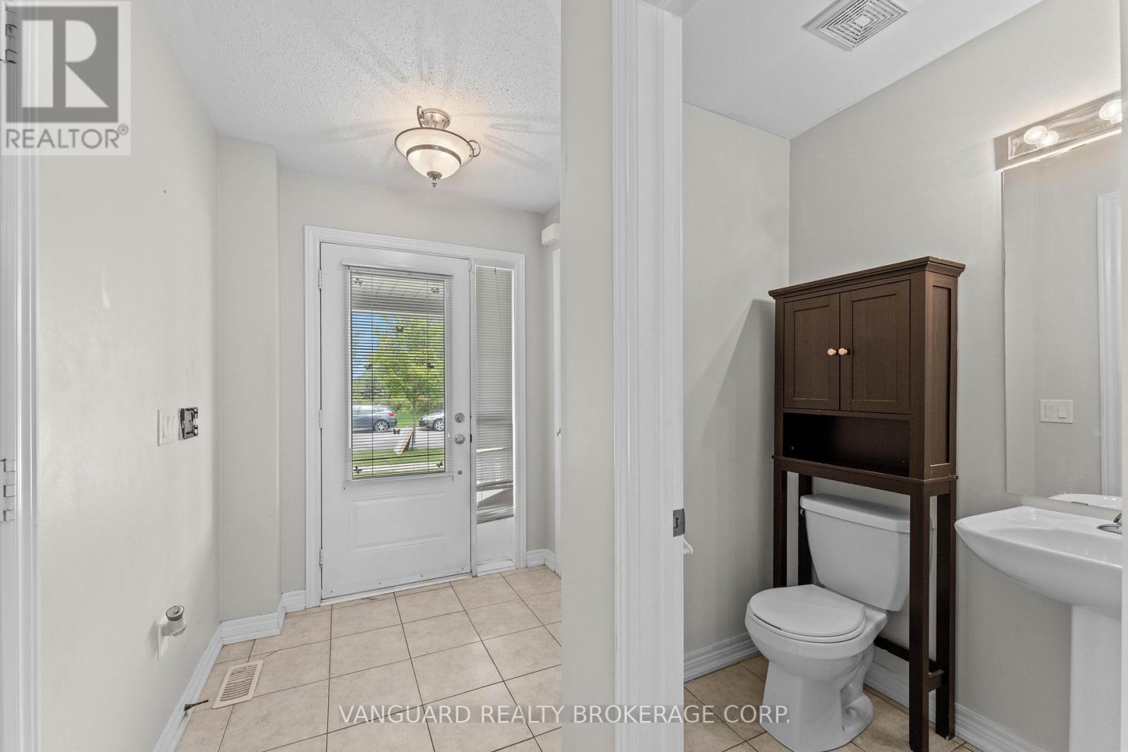 905 Cook Crescent, Shelburne, Ontario  L9V 3V1 - Photo 17 - X12369977