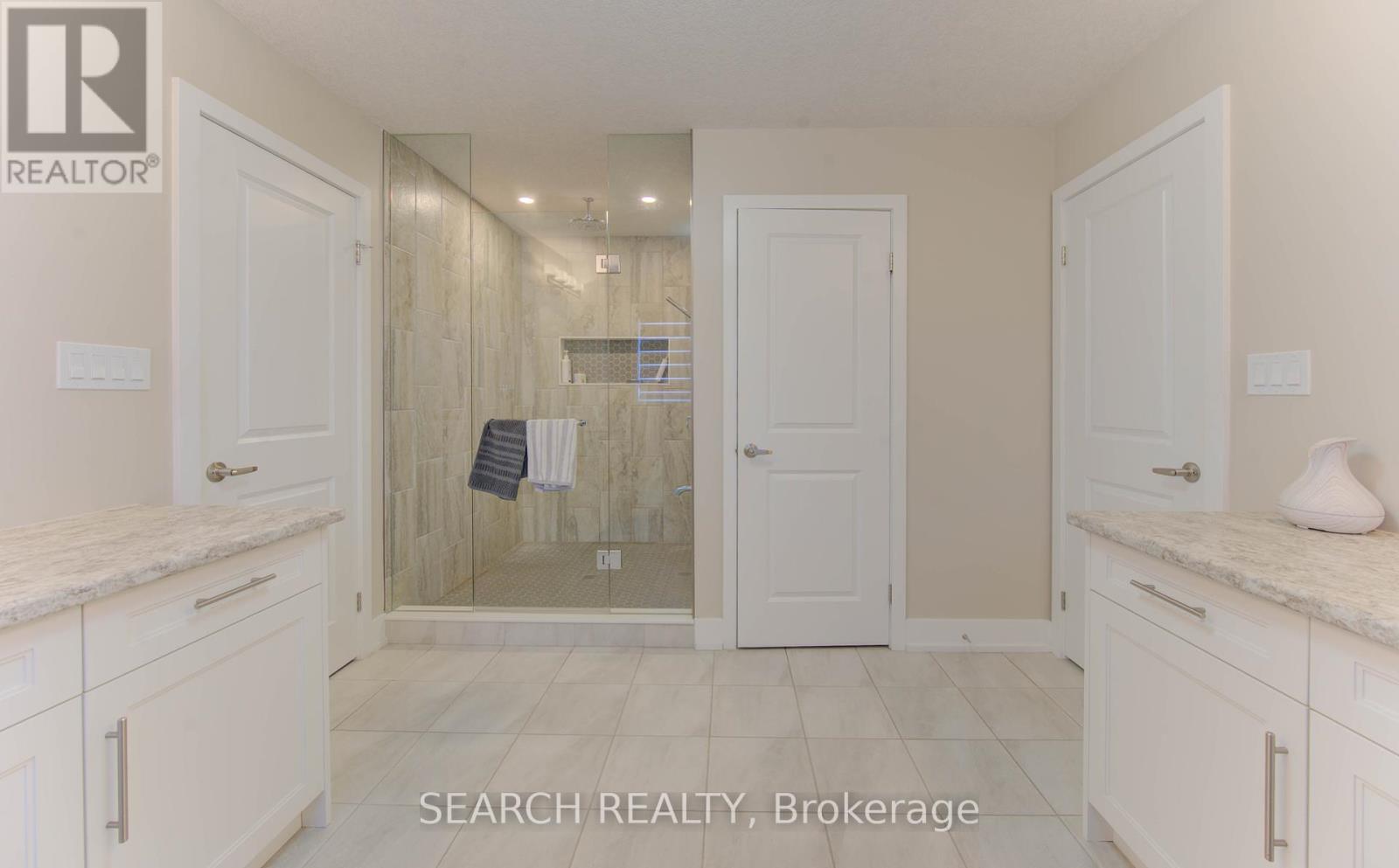 900 Pondcliffe Court, Kitchener, Ontario  N2R 0M4 - Photo 23 - X12369989
