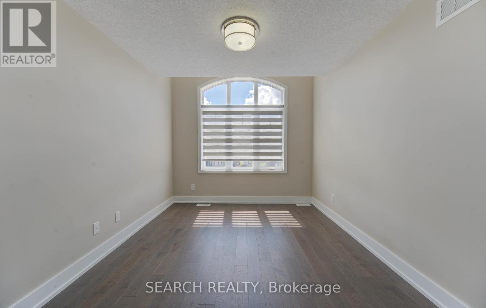 900 Pondcliffe Court, Kitchener, Ontario  N2R 0M4 - Photo 25 - X12369989