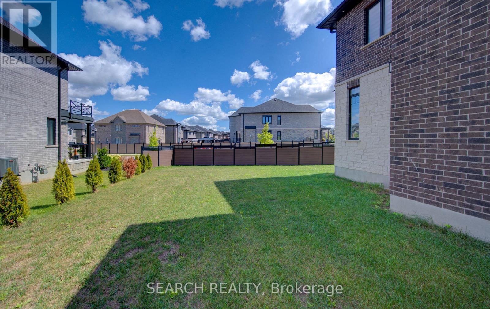 900 Pondcliffe Court, Kitchener, Ontario  N2R 0M4 - Photo 34 - X12369989