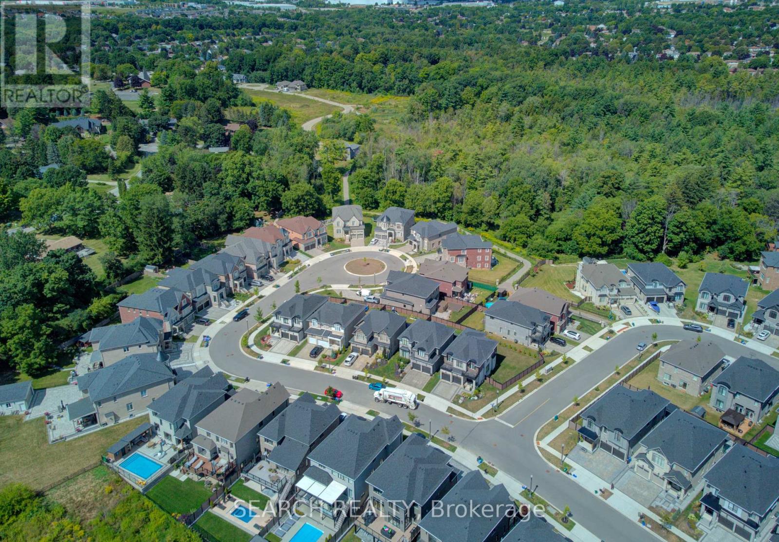 900 Pondcliffe Court, Kitchener, Ontario  N2R 0M4 - Photo 35 - X12369989