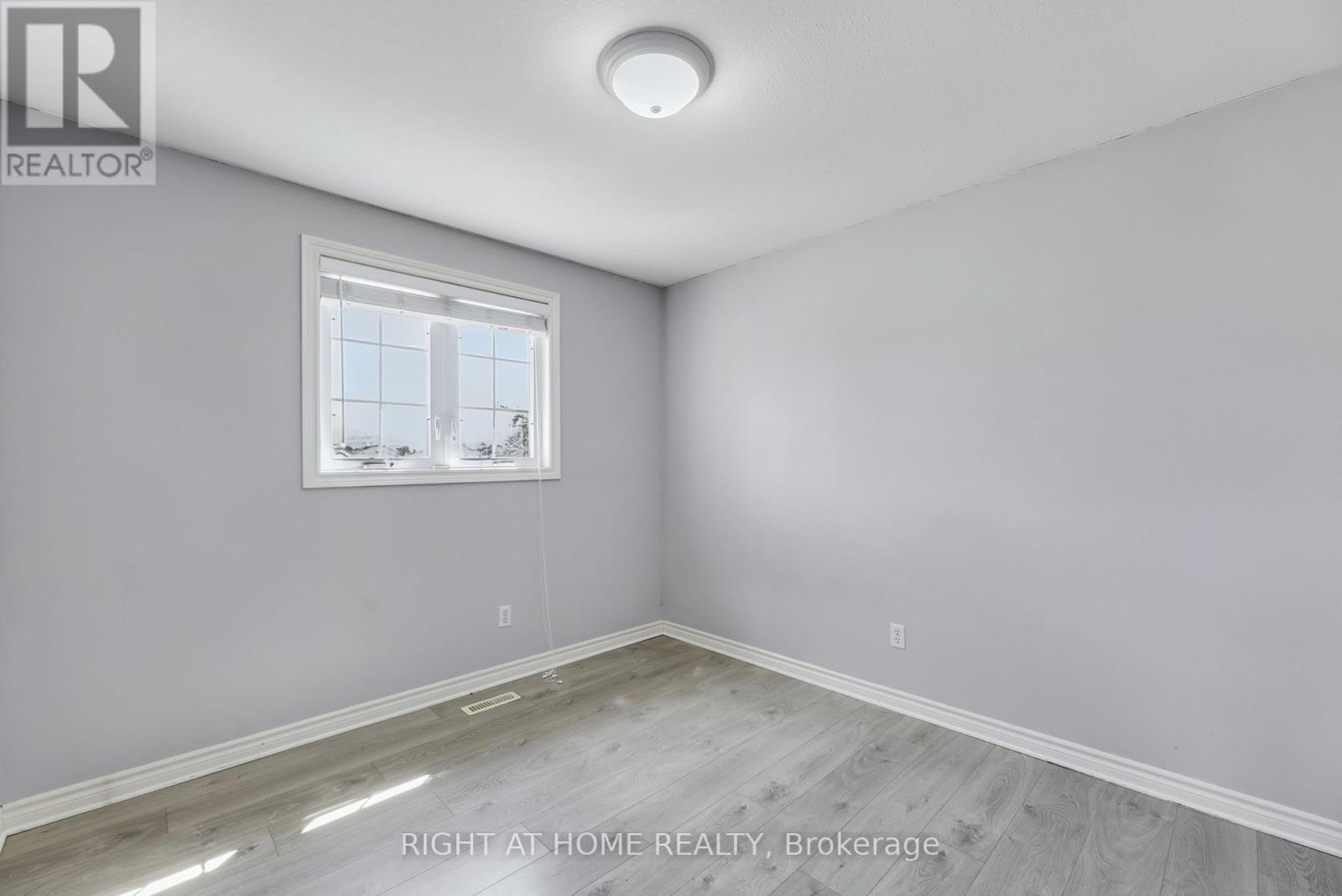 1578 Birchwood Drive, London South, Ontario  N6K 4X3 - Photo 19 - X12370065