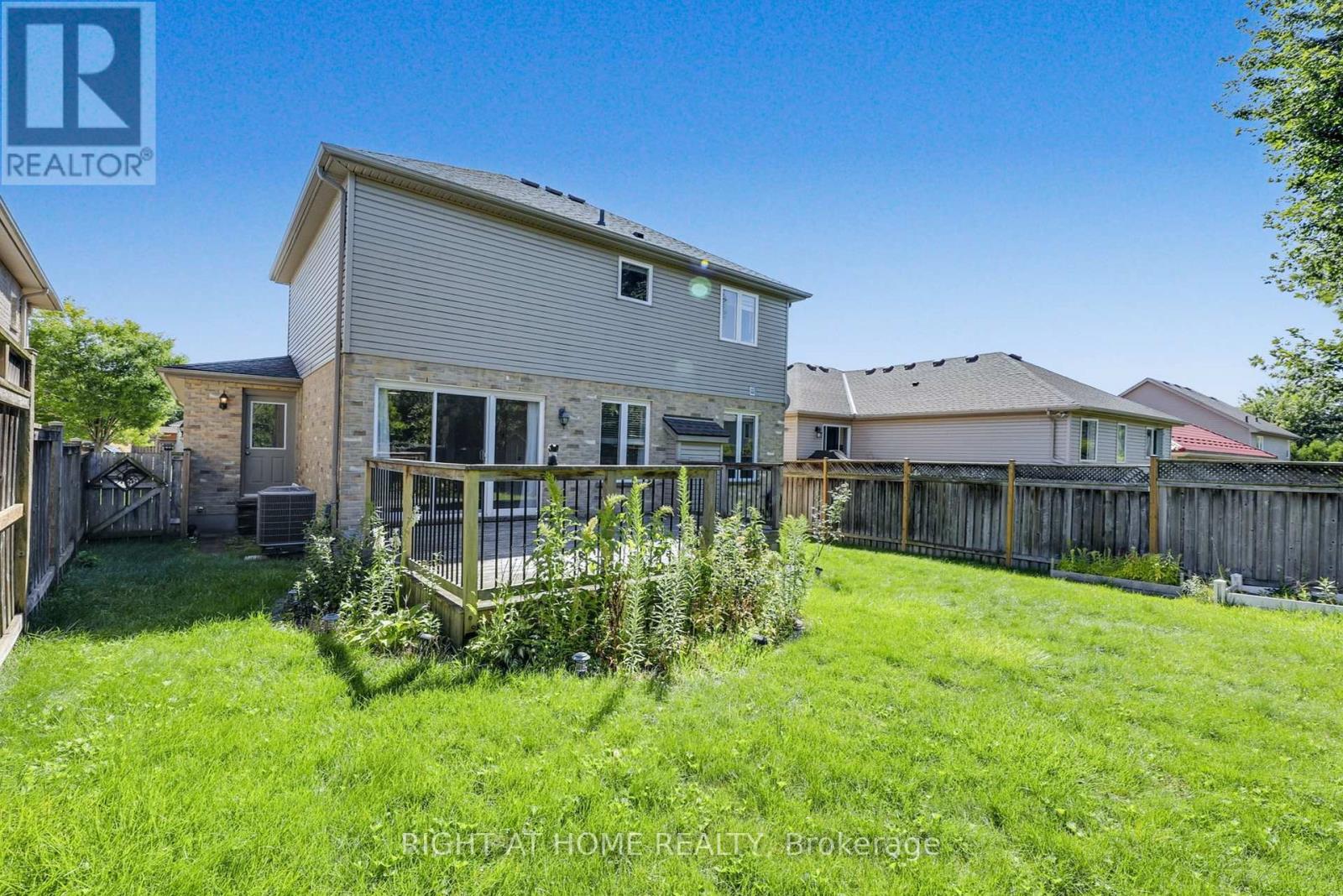 1578 Birchwood Drive, London South, Ontario  N6K 4X3 - Photo 34 - X12370065