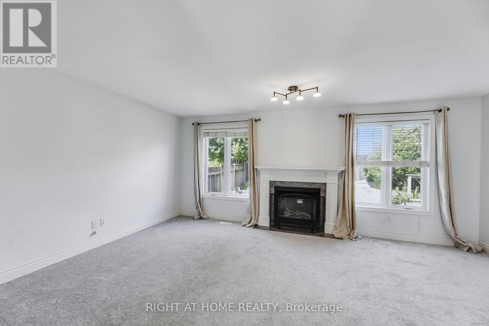 1578 Birchwood Drive, London South, Ontario  N6K 4X3 - Photo 6 - X12370065