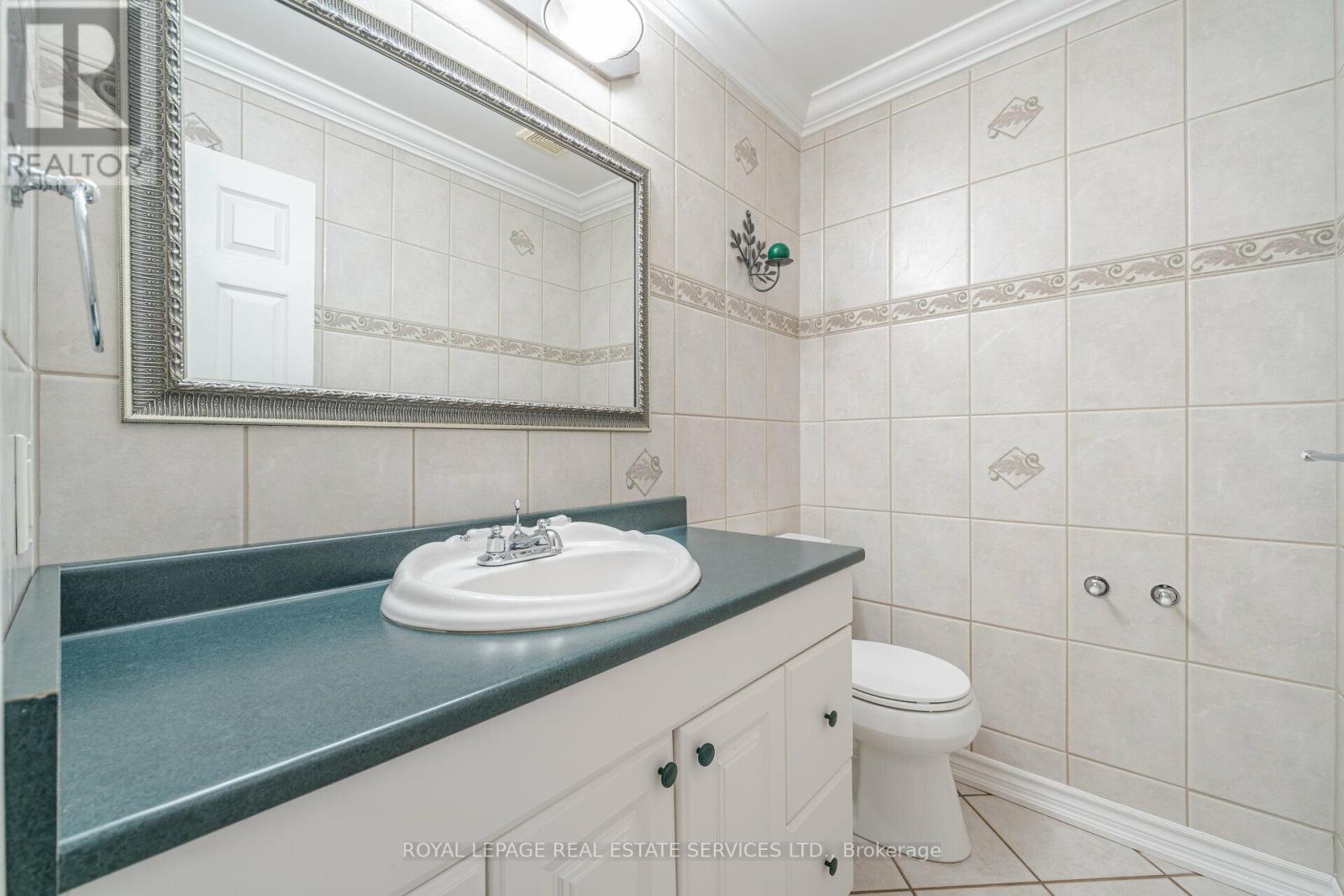 2130 Autumn Breeze Drive N, Mississauga, Ontario  L5B 1R4 - Photo 29 - W12369907