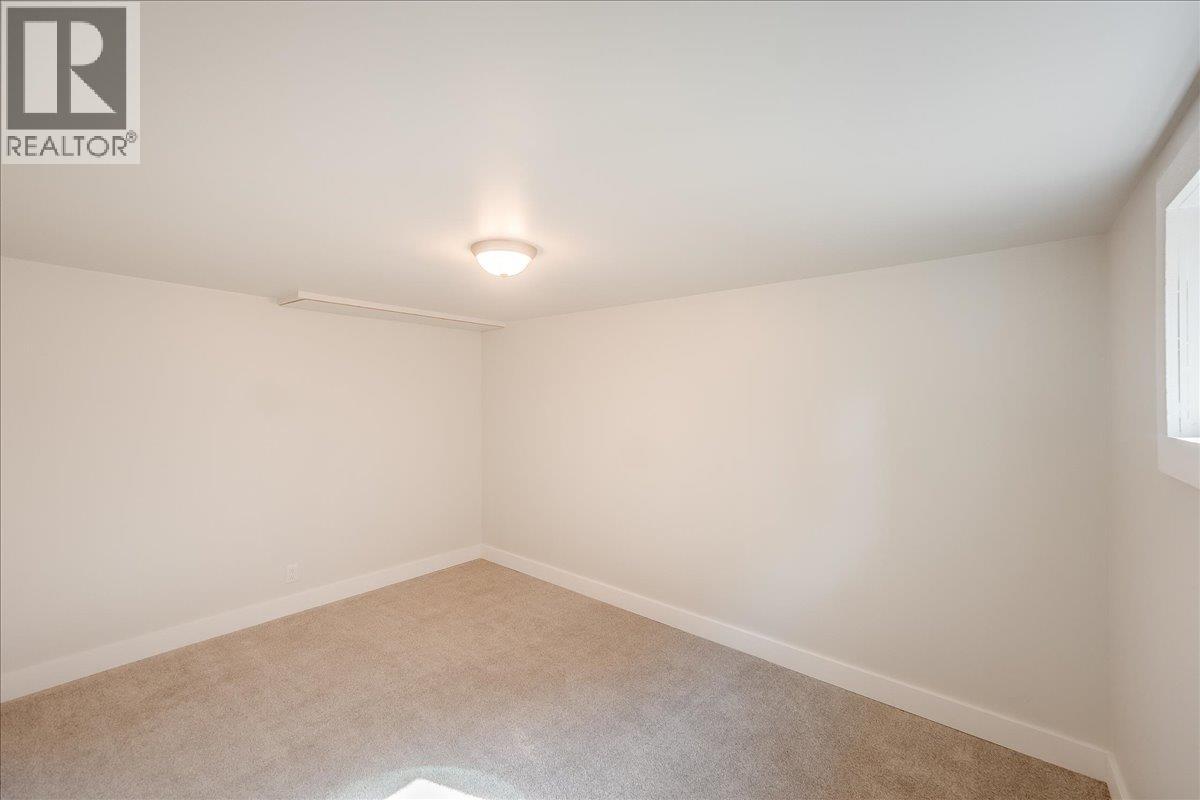 1918 Main Street, Fruitvale, British Columbia  V0G 1L0 - Photo 33 - 10360648