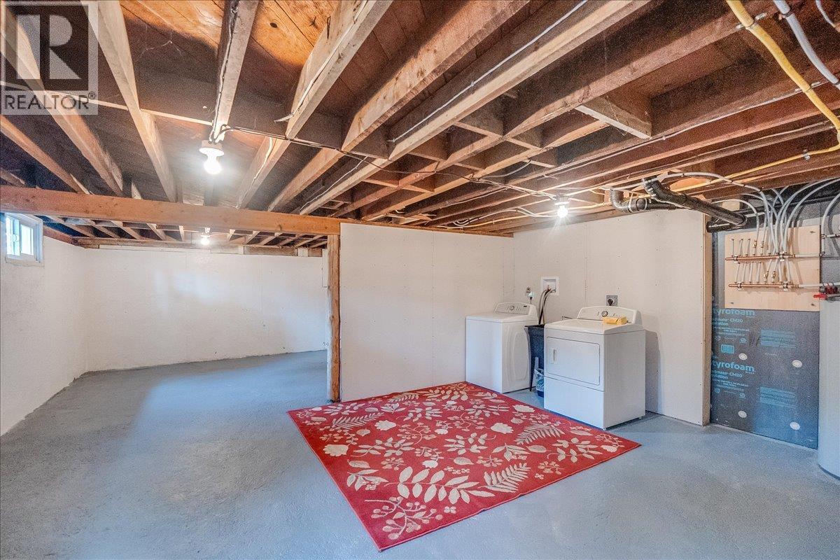 1918 Main Street, Fruitvale, British Columbia  V0G 1L0 - Photo 36 - 10360648