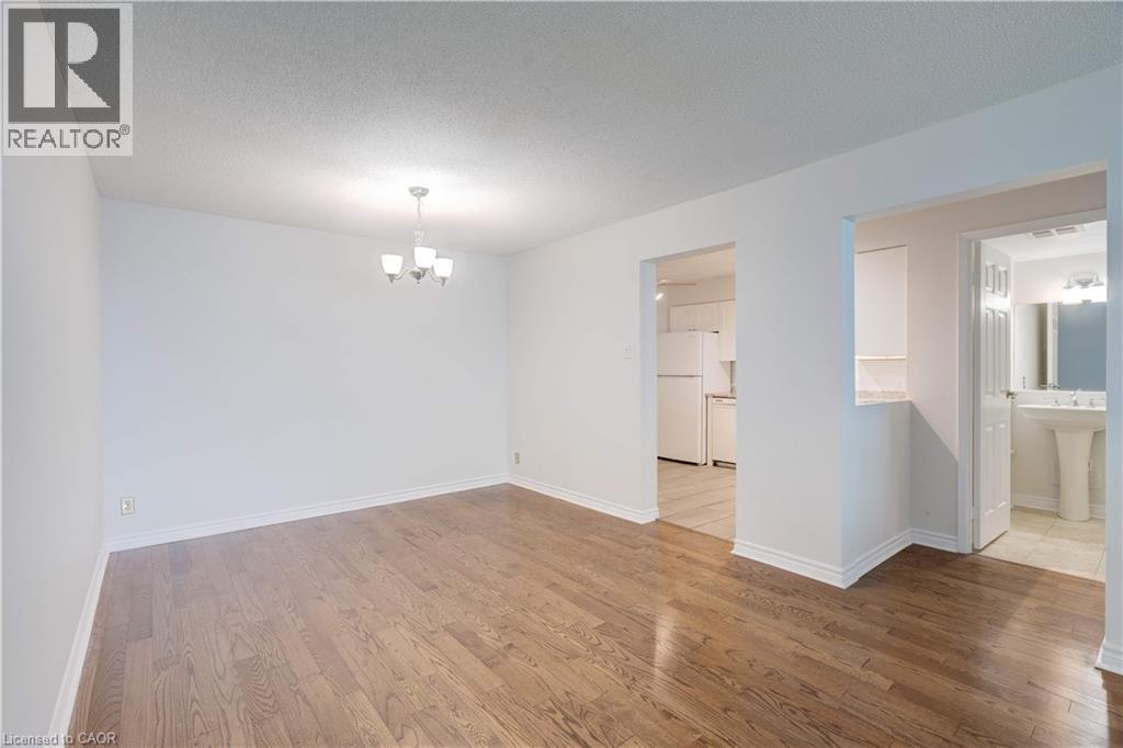 5280 Lakeshore Road Unit# 205, Burlington, Ontario  L7L 5R1 - Photo 17 - 40751420