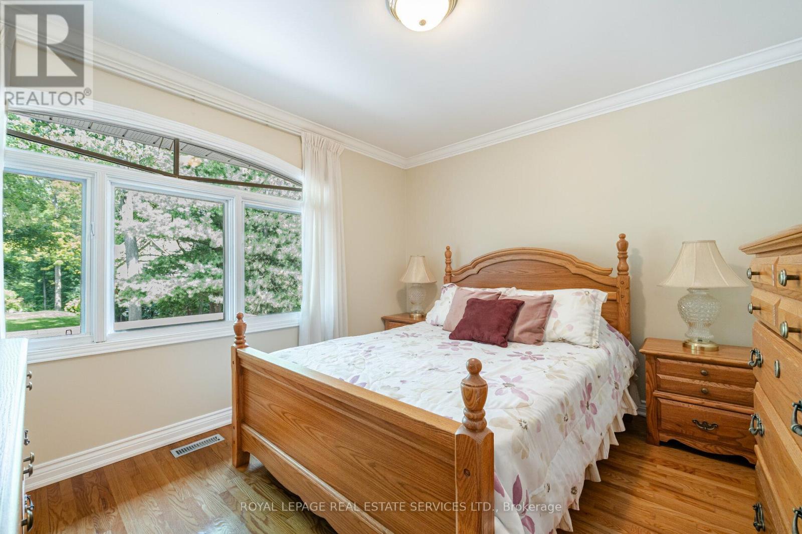2130 Autumn Breeze Drive N, Mississauga, Ontario  L5B 1R4 - Photo 39 - W12369907