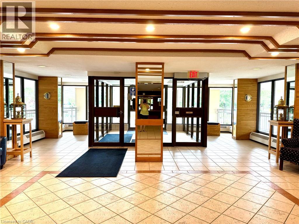 5250 Lakeshore Road Unit# 1708, Burlington, Ontario  L7L 5L2 - Photo 5 - 40764095