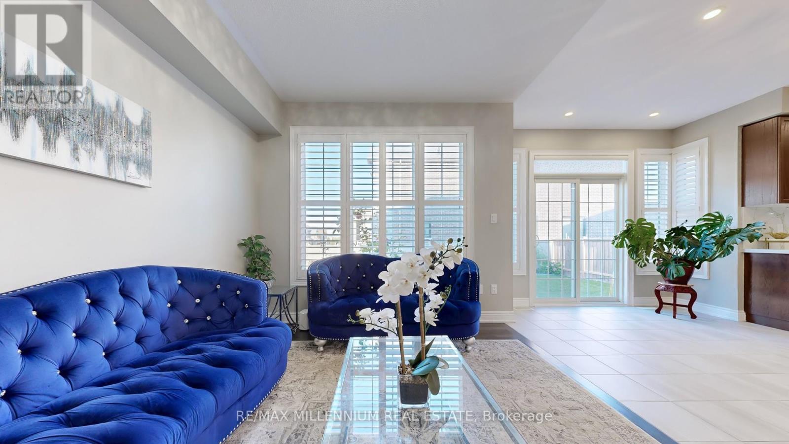 845 Langford Boulevard, Bradford West Gwillimbury, Ontario L3Z 4J2 - Photo 15 - N12366357