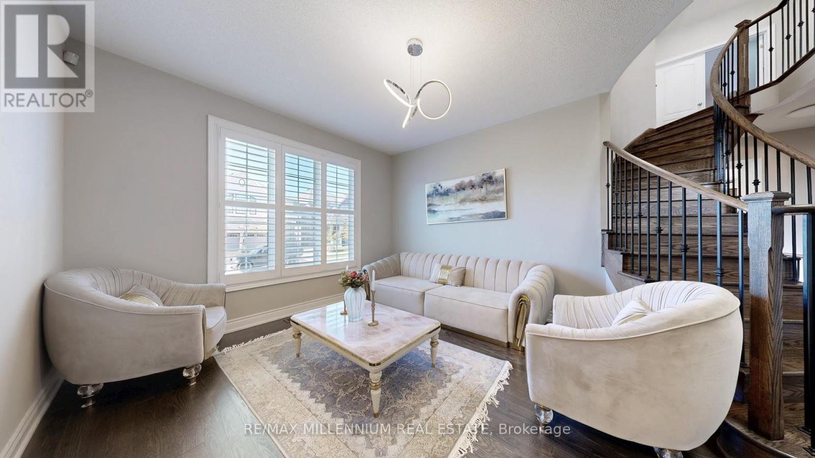 845 Langford Boulevard, Bradford West Gwillimbury, Ontario L3Z 4J2 - Photo 8 - N12366357