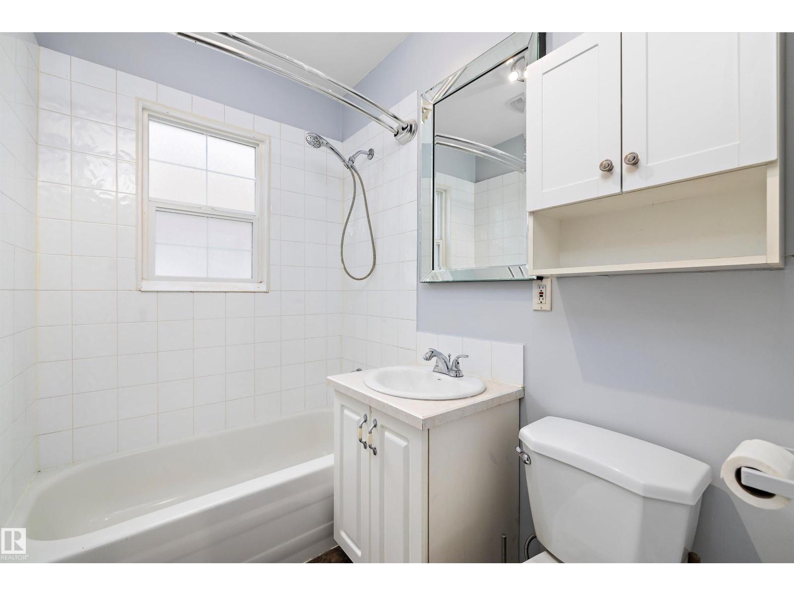 8020 115 Av Nw, Edmonton, Alberta  T5B 0L1 - Photo 26 - E4455109