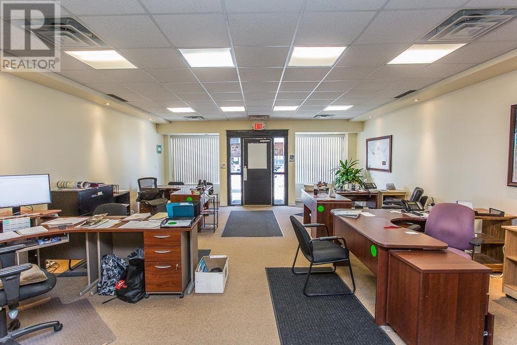 794 Queen St E, Sault Ste. Marie, Ontario  P6A 2B1 - Photo 5 - SM252422