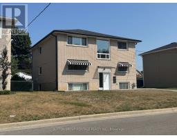 3 - 110 TECUMSEH AVENUE