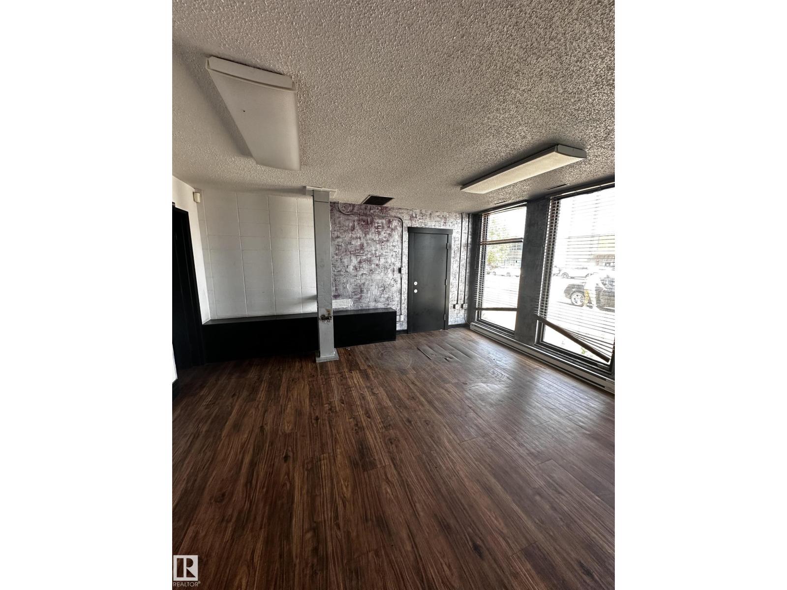 5720 103a St Nw, Edmonton, Alberta  T6H 2J5 - Photo 4 - E4455243
