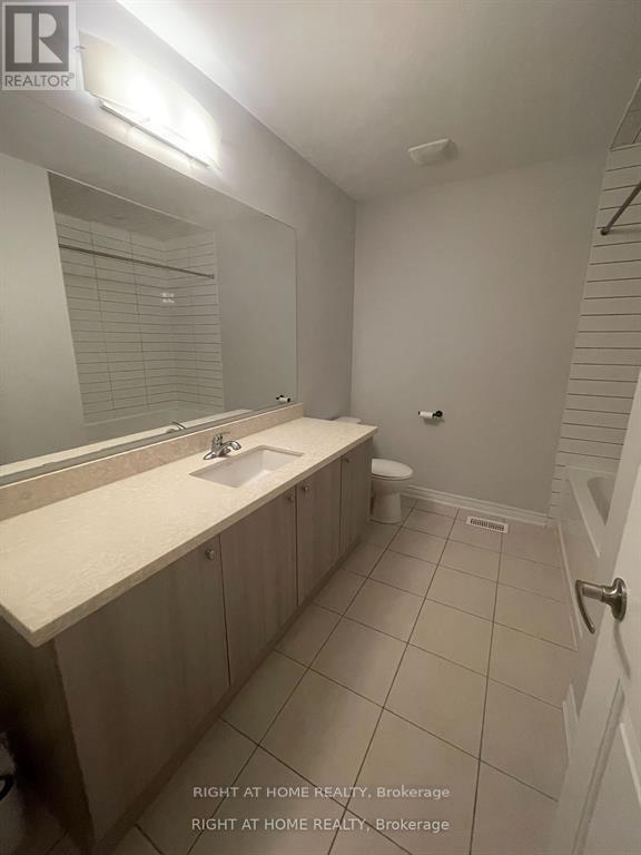 2051 Dale Road, Innisfil (Alcona), Ontario  L9S 0J8 - Photo 17 - N12370147
