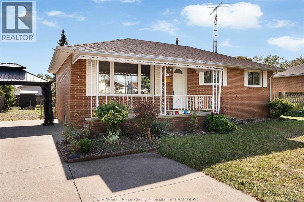 MLS# 25021882: 3117 AUSTEN DRIVE, Windsor, Canada